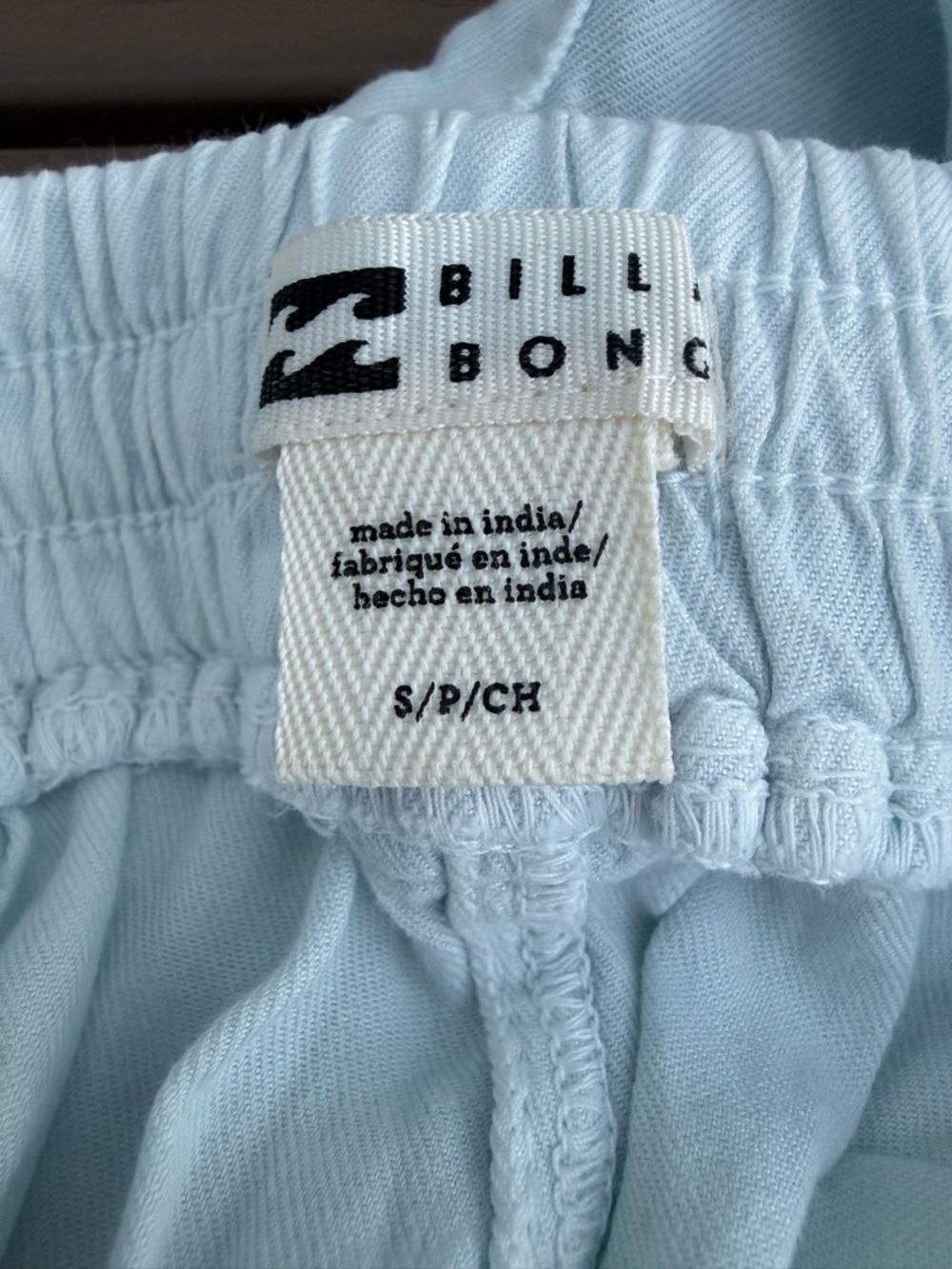 Billabong Road Trippin shorts in Washed Chambray - Picture 4 of 6